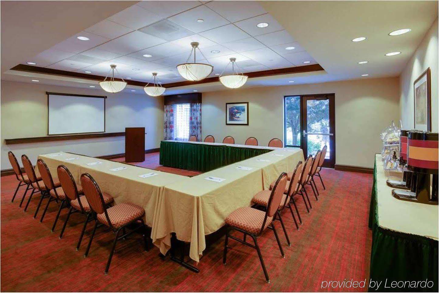 Hampton By Hilton Garden Long Island Hotel